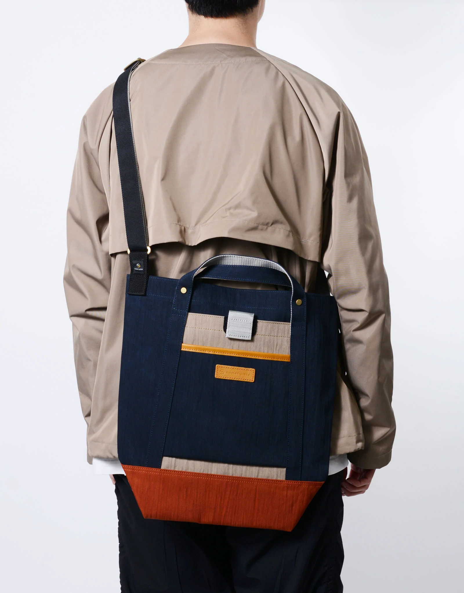 Link ショルダーバッグ No.02344-v2 - Image 22