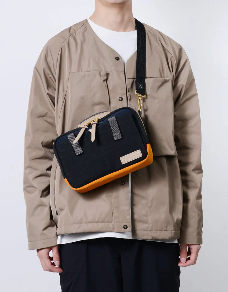 Link ショルダーバッグ No.02347-V2 - Image 9
