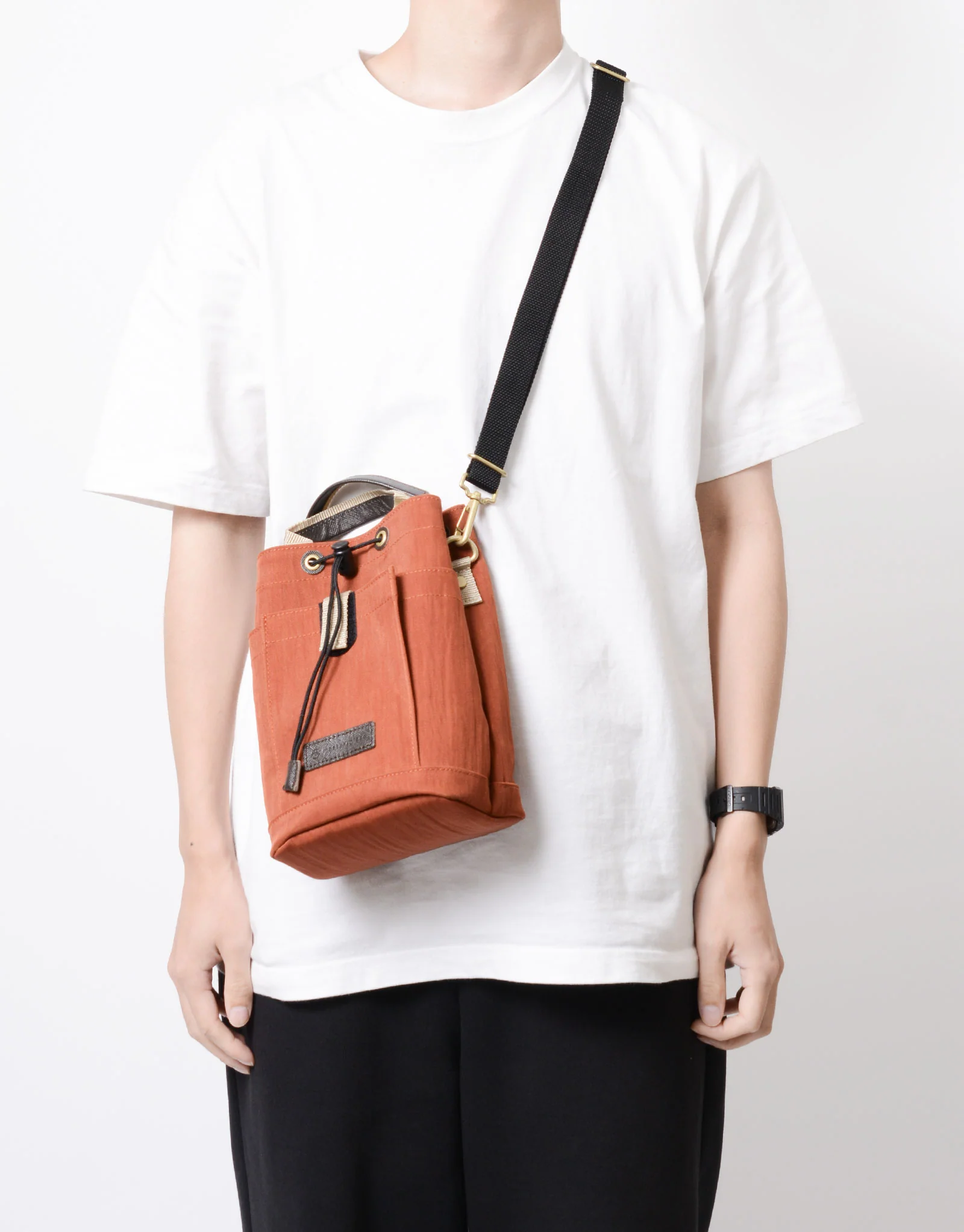 Link ドローストリングショルダーバッグ No.02356-v2 - Image 18