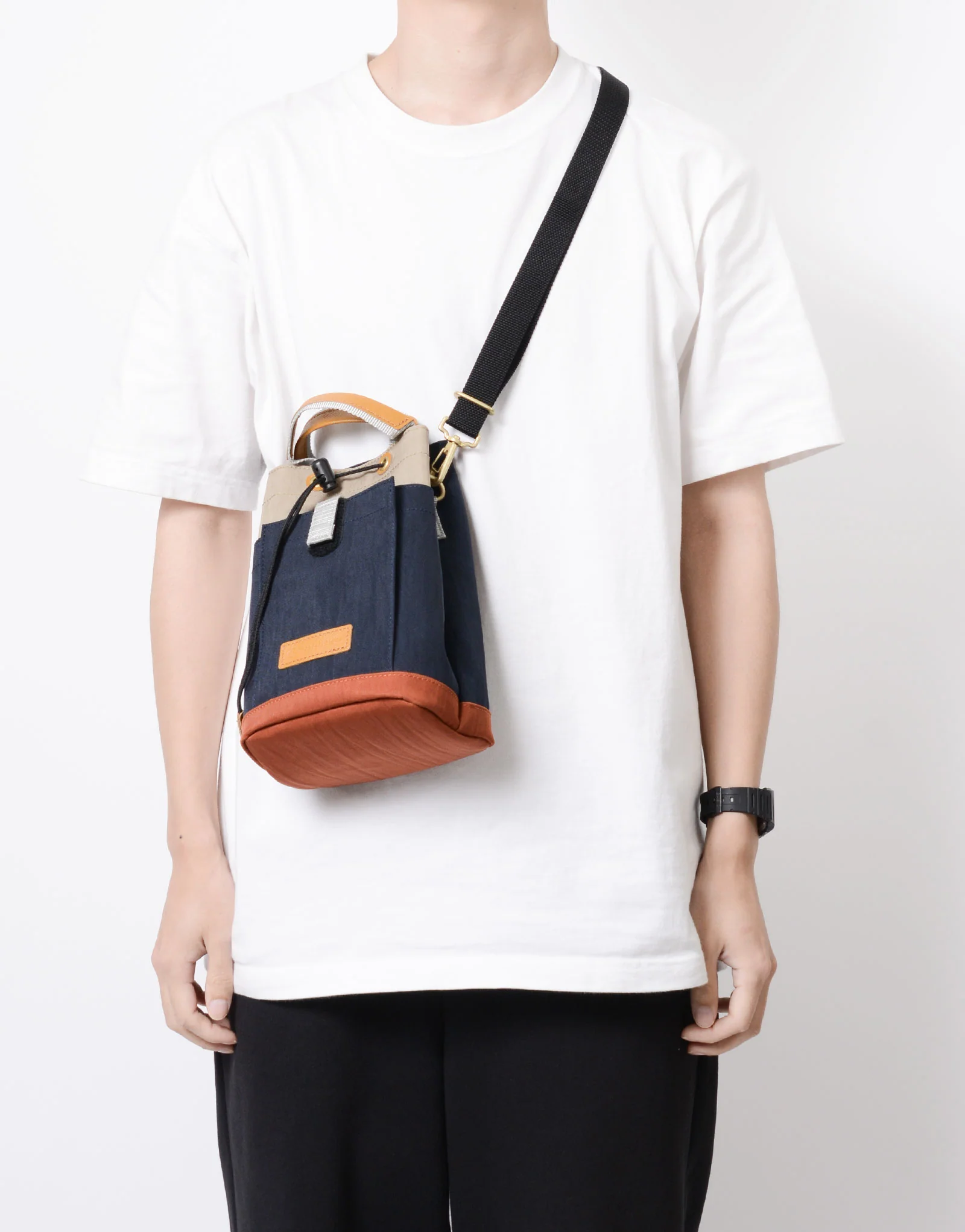 Link ドローストリングショルダーバッグ No.02356-v2 - Image 22