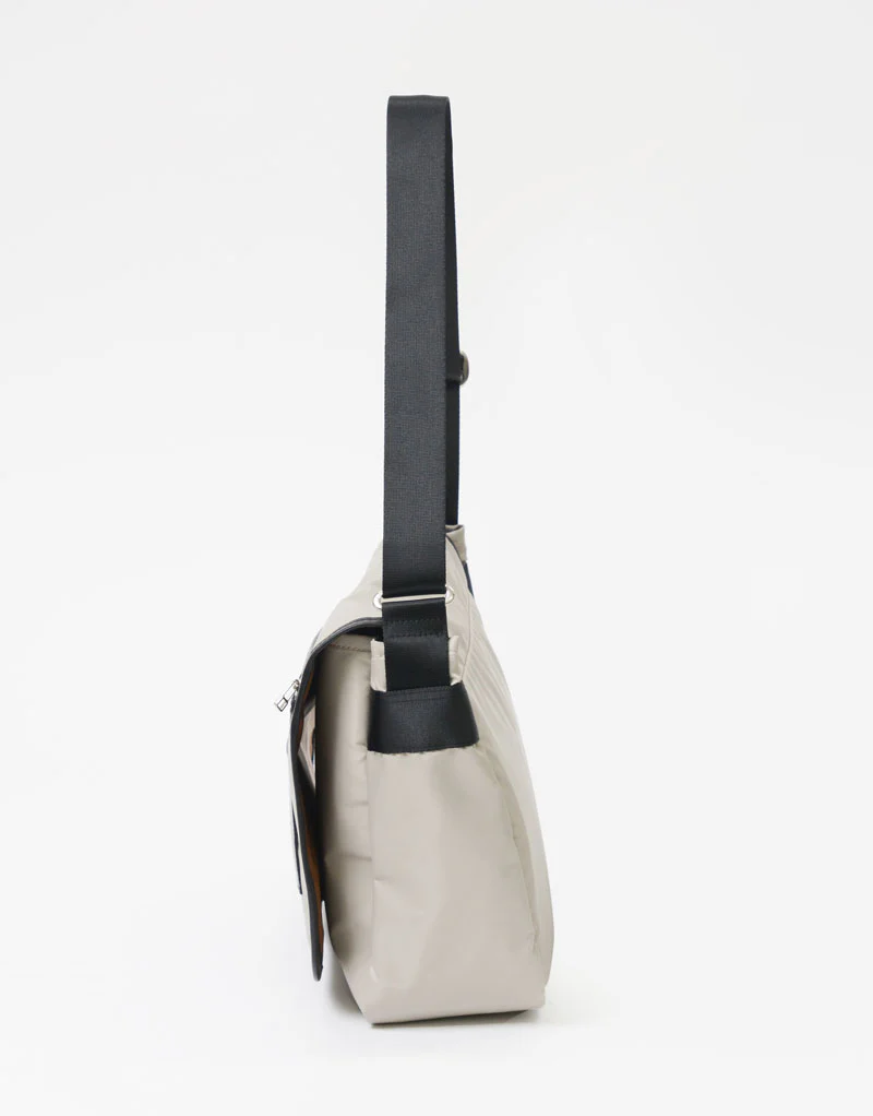 adelie フラップショルダーバッグ No.02903 - Image 15