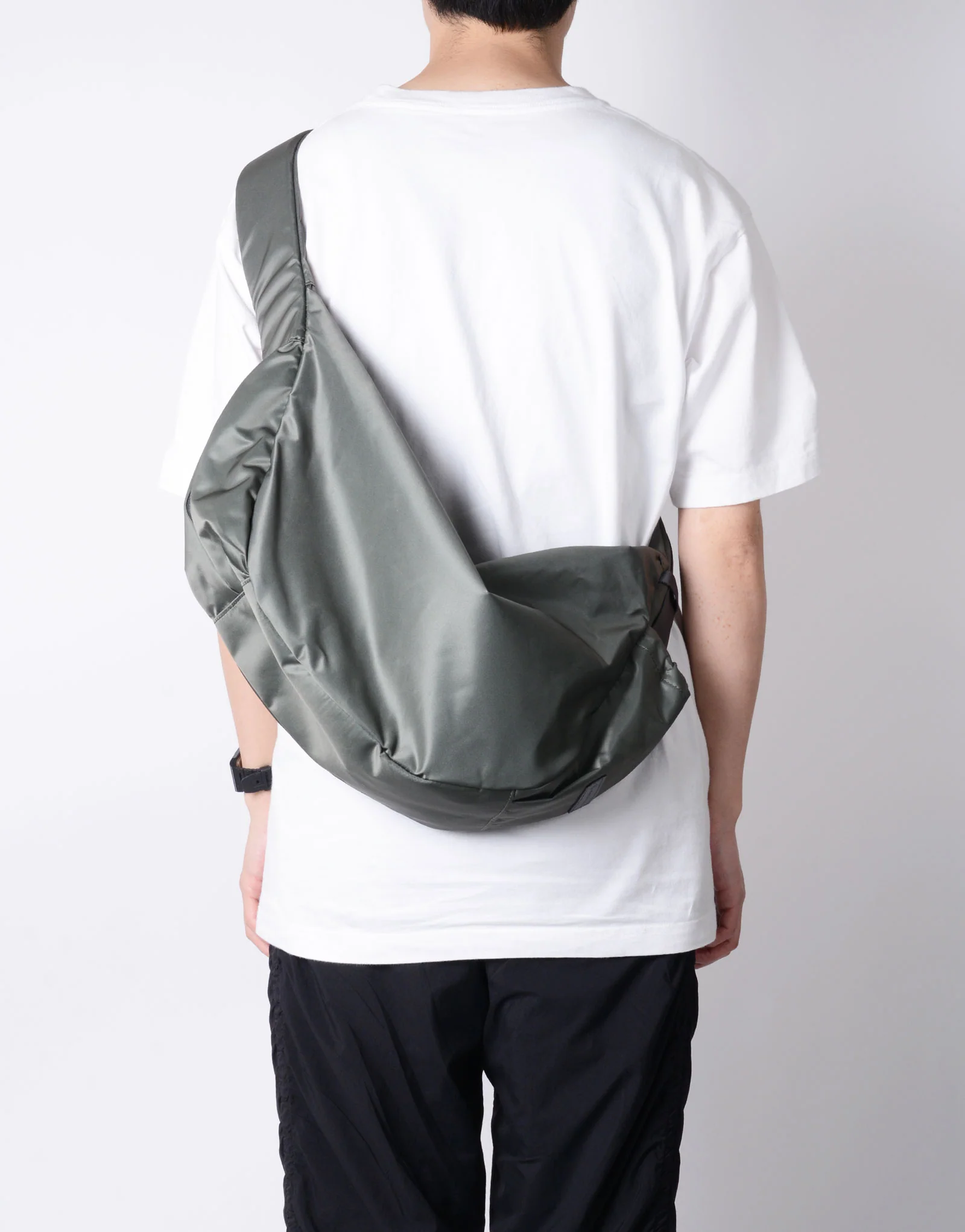 Ark Solid ショルダーバッグ M No.224061-s - Image 16